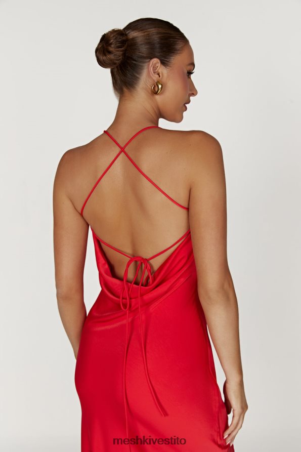 Meshki maxi abito in raso con dettagli in pizzo Chandra vestiario rosso 6L048P283
