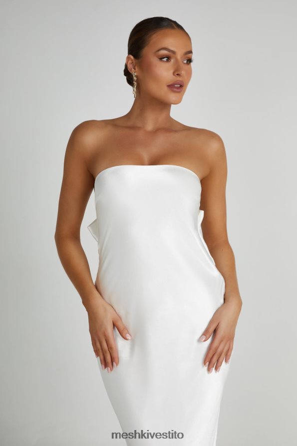 Meshki maxi abito in raso con fiocco sul retro di Rochelle vestiario bianco 6L048P195